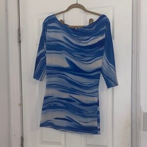 Venus Blue and White Wave Pattern blouse